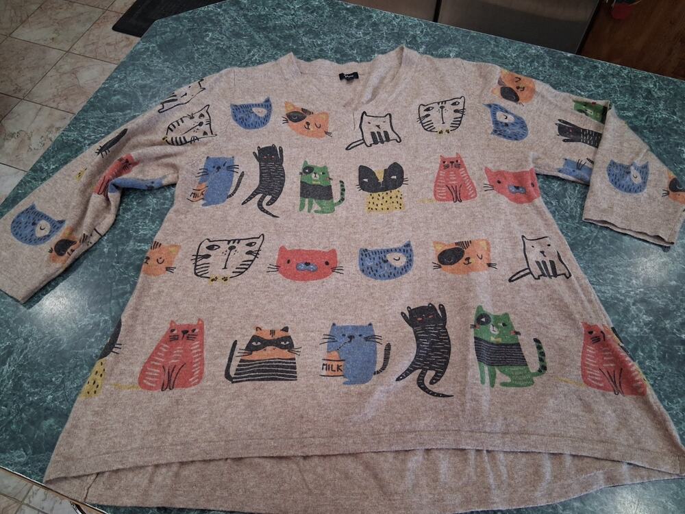 Shana Cat Print Pullover V Neck Acrylic Wool 3/4 Sleeve Sz L Novelty Fun Meow